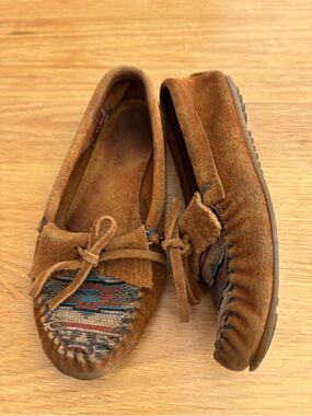 Minnetonka Suede Moccasin Loafers with Multicolor Woven Accent